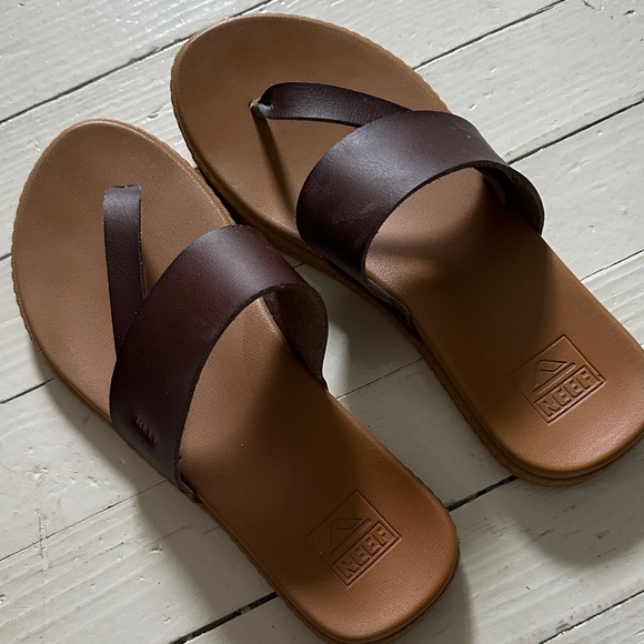 Reef Dark Brown Leather Flip Flops - Picture 6 of 8